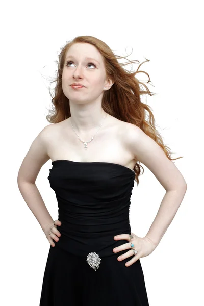 (2 黒のドレスで美しい赤毛) — ストック写真
