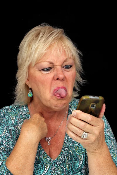Mujer rubia madura con teléfono celular (9 ) — Foto de Stock