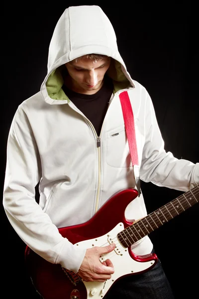 Mann mit der Gitarre — Stockfoto