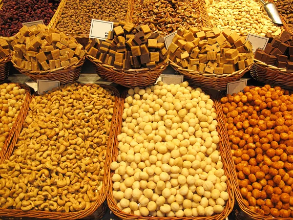 Variedad de frutos secos — Foto de Stock