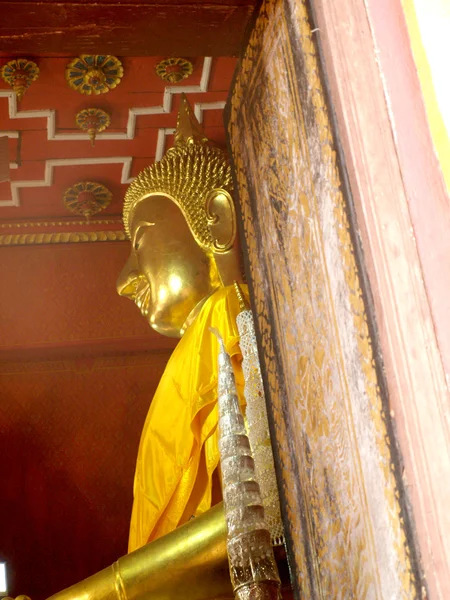 Big buddha in thai — Stock Photo, Image