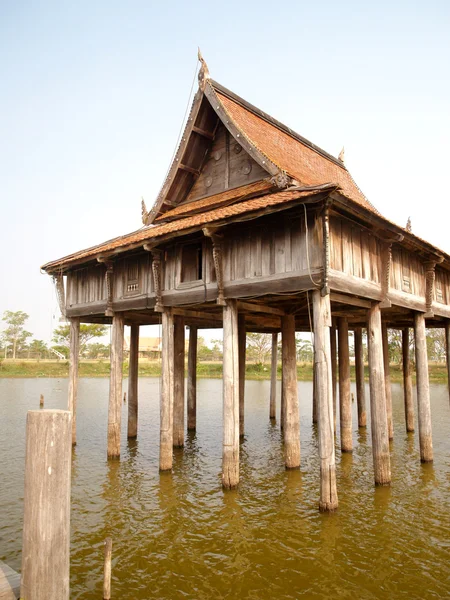 L'edificio in stile thai nord-orientale, ubonratchathani, Thailandia — Foto Stock