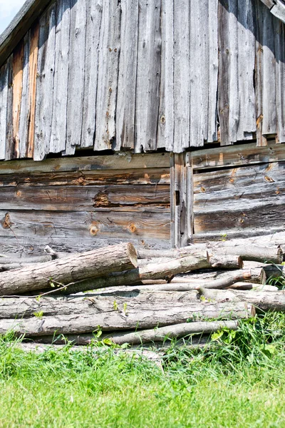 古い木の小屋 — ストック写真