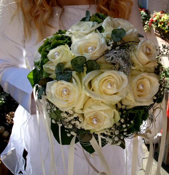Brautblumenstrauß — Stockfoto