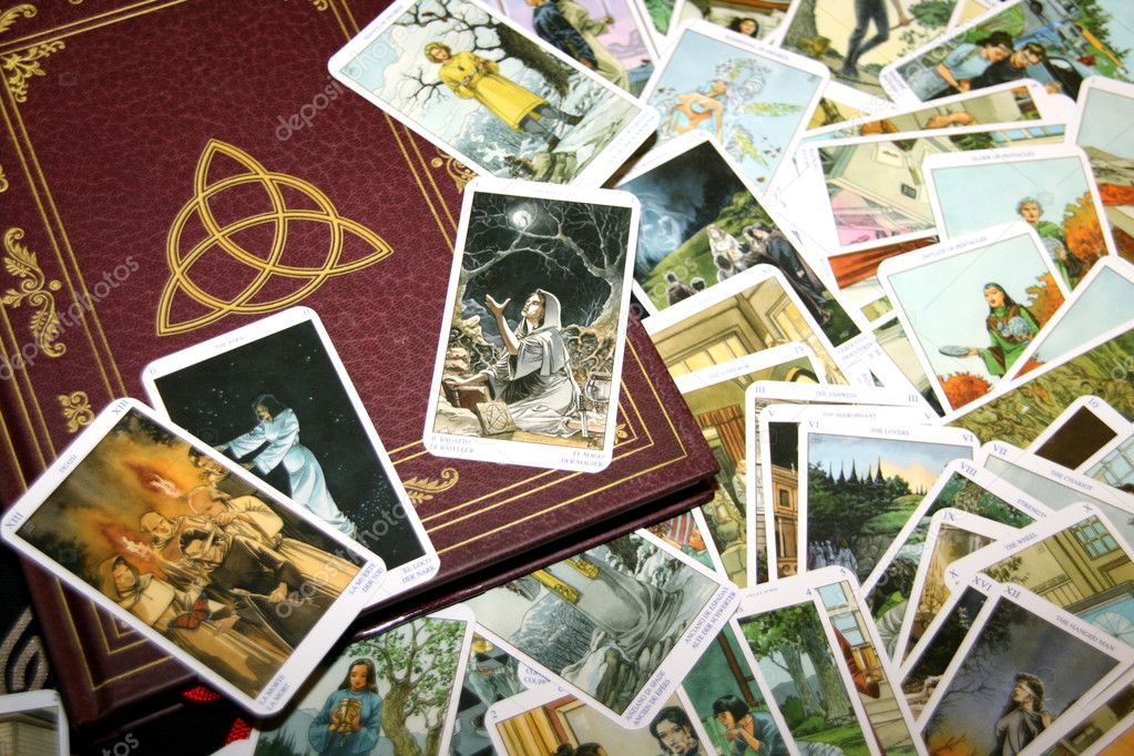 Tarot card reading and accessories