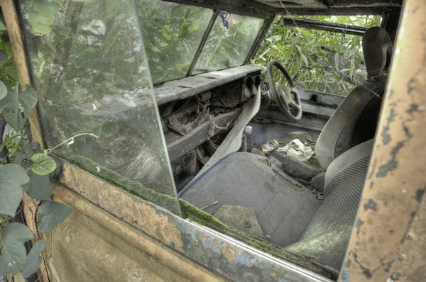 Rustieke oude vrachtwagen — Stockfoto
