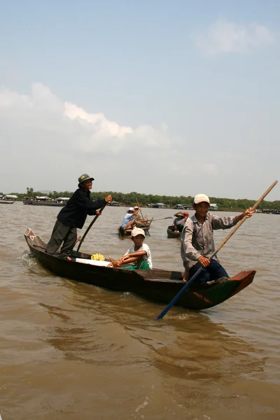 Boat - Tonle Sap, Cambodia — Stock Photo, Image