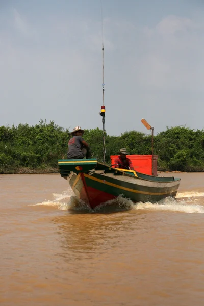 Βάρκα - Τονλέ sap, Καμπότζη — Φωτογραφία Αρχείου