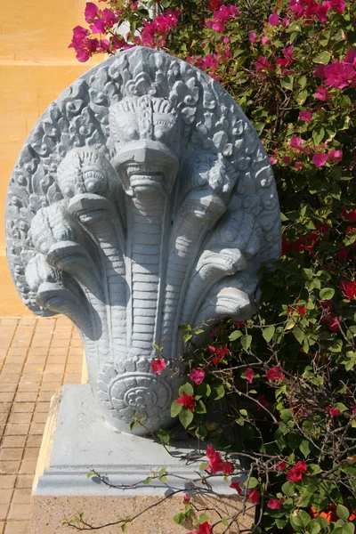 Dios Serpiente Palacio Real, Phnom Penh, Camboya — Foto de Stock