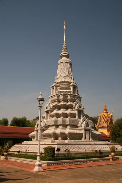 Silver pagoden, phnom penh, Kambodja — Stockfoto