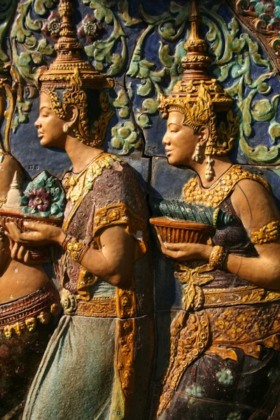 Scultura - Wat Phnom, Phnom Penh, Cambogia — Foto Stock