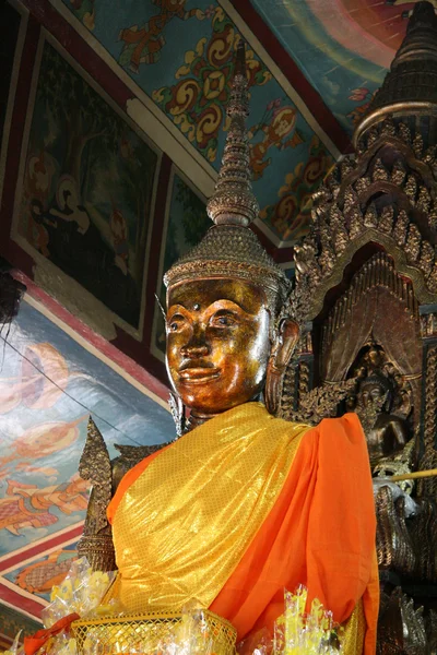 Skulptur - wat phnom, phnom penh, Kambodscha — Stockfoto