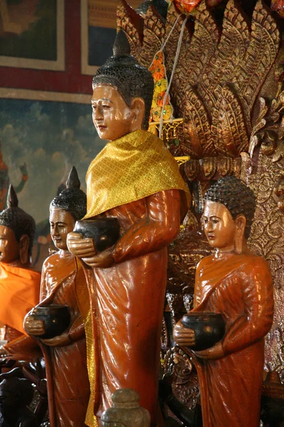 彫刻 - ワット プノンペン, プノンペン, カンボジア — ストック写真