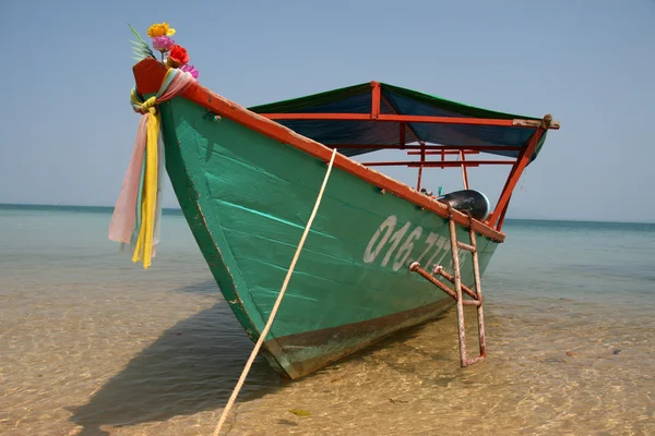 Balıkçı teknesi - sihanoukville, Kamboçya — Stok fotoğraf