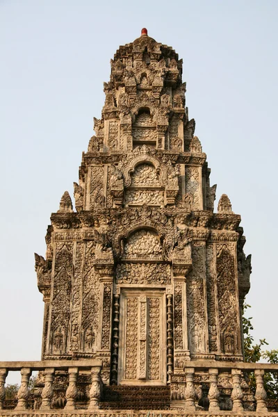 Статуя - Сиануквилл, Камбоджа — стоковое фото