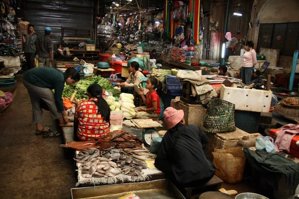 Рынок - Siem Reap, Камбоджа — стоковое фото