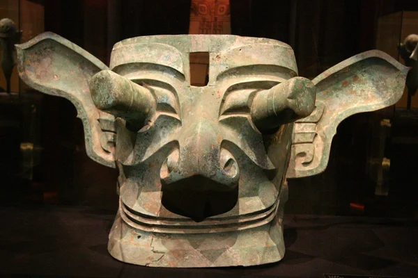 Antik oyma heykel - Asya medeniyet Müzesi — Stok fotoğraf