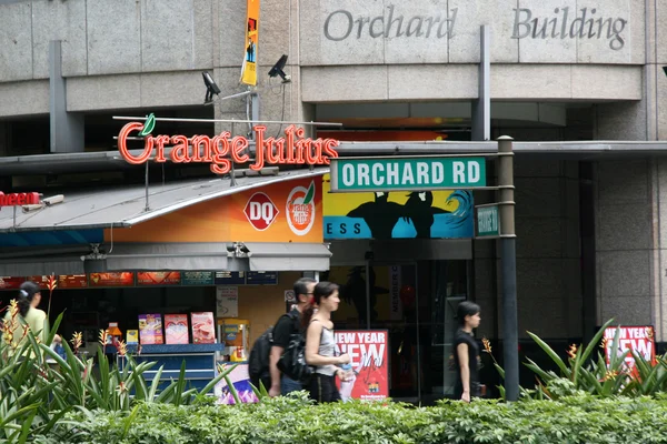 Торговый центр Orchard Road, Сингапур — стоковое фото