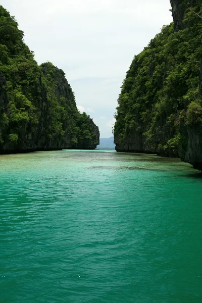 Paradise Lagoon in, Philippines — стоковое фото