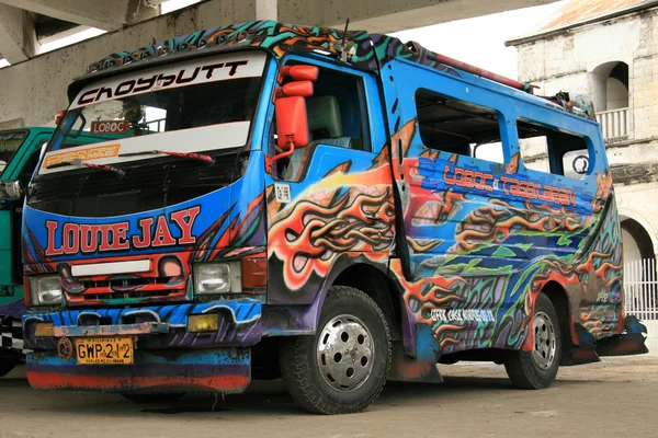 Jeepney - eiland bohol, Filipijnen — Stockfoto