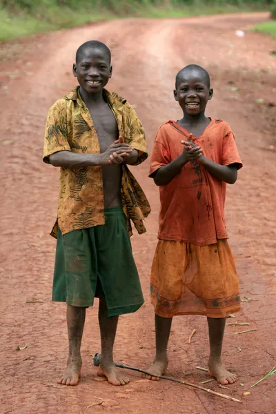 Dois meninos - Uganda, África — Fotografia de Stock