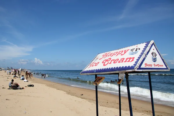 Ijs leverancier - marina beach, chennai, india — Stockfoto