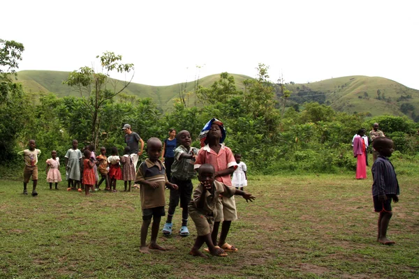 Lokale schule, uganda, afrika — Stockfoto