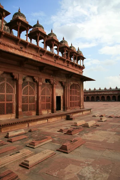 Kesme taştan, mezar taşı - fatehpur sikri, agra, Hindistan — Stok fotoğraf