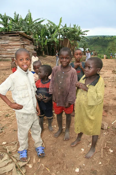 クロスでウガンダにコンゴからのコンゴ - 11 月 2 日: 難民 — ストック写真