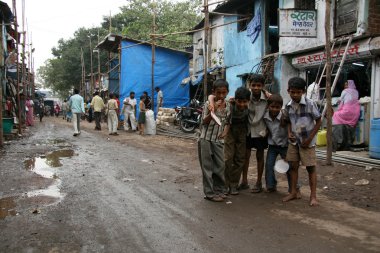 sokak hayatı - gecekondu bombaby, mumbai, Hindistan