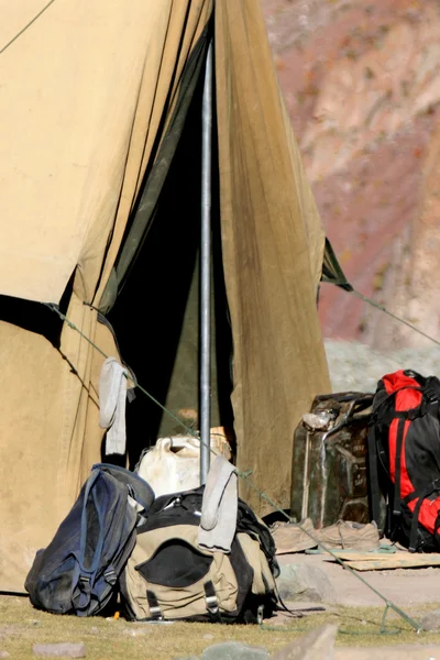 Berg klimmen-stok kangri (6, 150m - 20, 080ft), india — Stockfoto