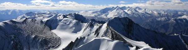 Panoramy Himalajów, od góry, góry, Indie — Zdjęcie stockowe