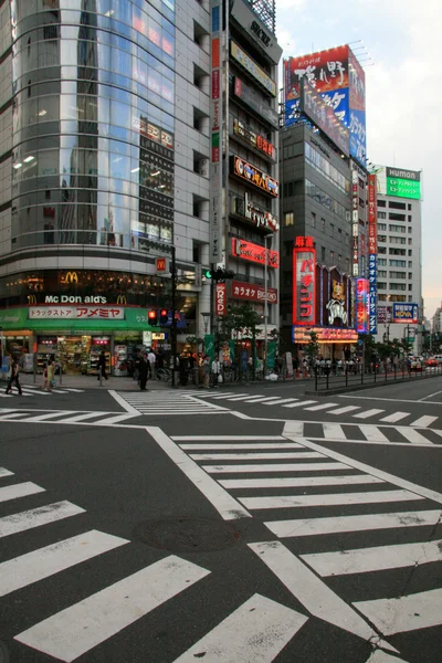 Přechod pro chodce - shinjuku, tokyo, Japonsko — Stock fotografie