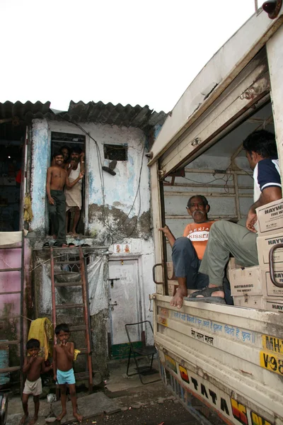 Slums in Bombaby, Mumbai, India — Stock Photo, Image