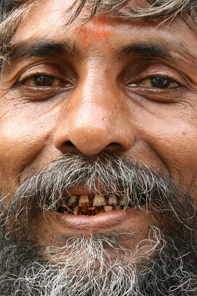 Svatý muž - banaganga nádrž, mumbai, Indie — Stock fotografie