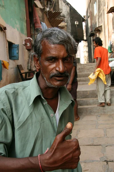 Uomo indiano - villaggio banganga, mumbai, india — Foto Stock