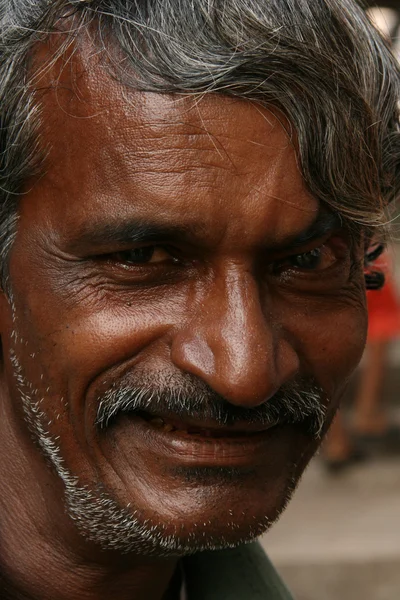 Індійський чоловік - село Банганга, Мумбаї, Індія — стокове фото