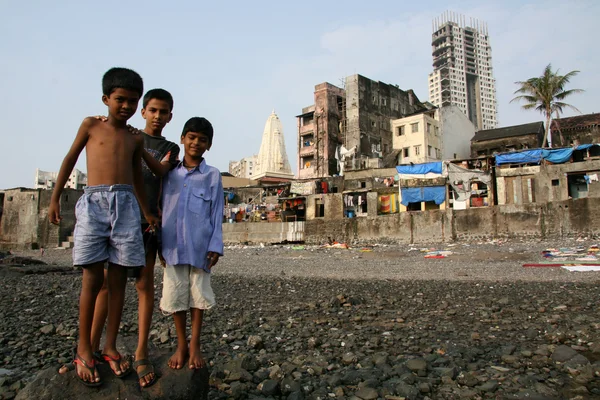 Bambini di strada Banganga Village, Mumbai, India — Foto Stock