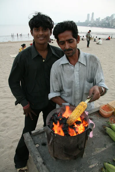 Händler - Chowpatty Beach, Mumbai, Indien — Stockfoto