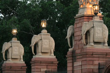 Elephant Light - Lutyens Delhi, India clipart