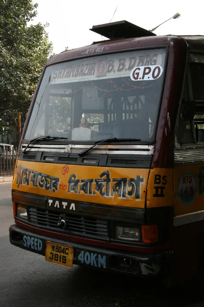 巴士-卿巴格、 加尔各答、 印度 — 图库照片