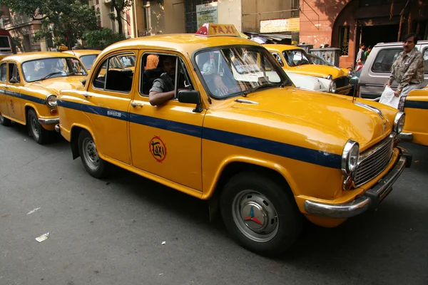 Vintage autó - B.B.D. Bagh, Kolkata, India — Stock Fotó