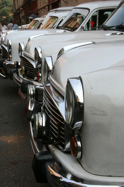 Carro vintage - B.B.D. Bagh, Kolkata, Índia — Fotografia de Stock