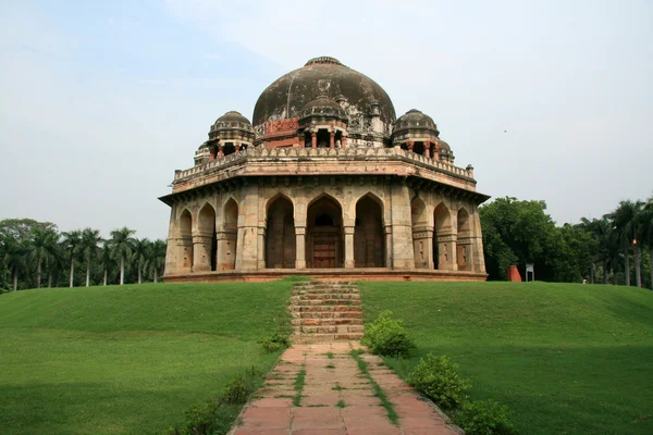 Древняя архитектура - Lodi Garden, Дели, Индия — стоковое фото