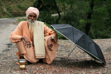 yaşlı din adamı - mcleod ganj, Hindistan