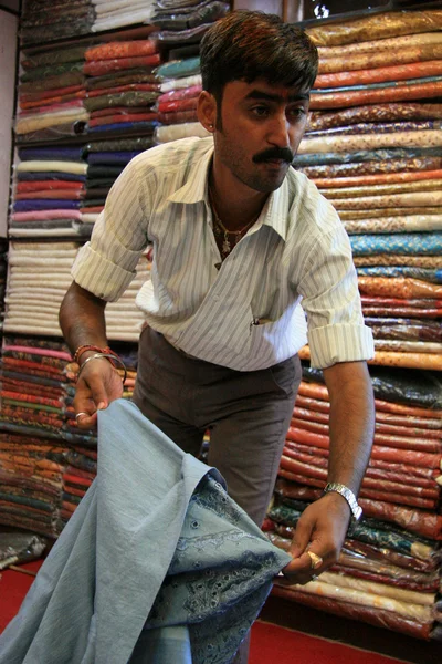 Negozio di tessuti - Jaipur, India — Foto Stock