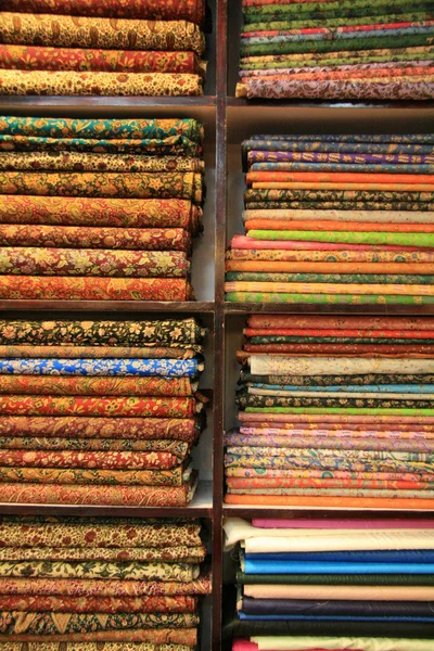 Магазин тканей - Джайпур, Индия — стоковое фото