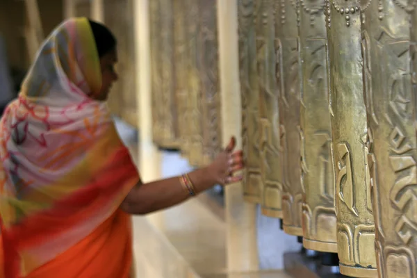 祈りホイール - ホームのダライラマは、インド — ストック写真