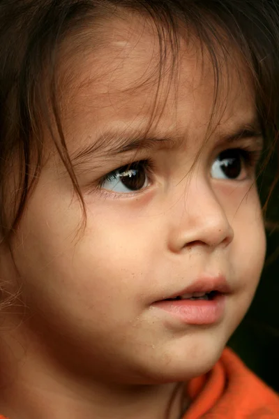Симпатичный индийский ребенок — стоковое фото