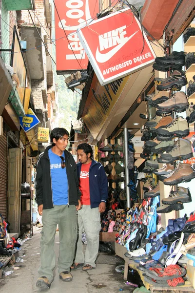 Pokaż sklepów - manali, Indie — Zdjęcie stockowe
